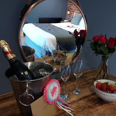 Winewall Trawden Arms Community Owned Pub酒店 外观 照片