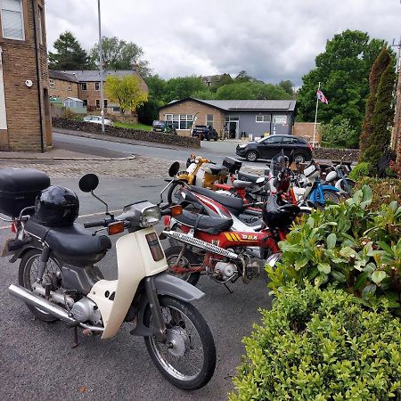Winewall Trawden Arms Community Owned Pub酒店 外观 照片