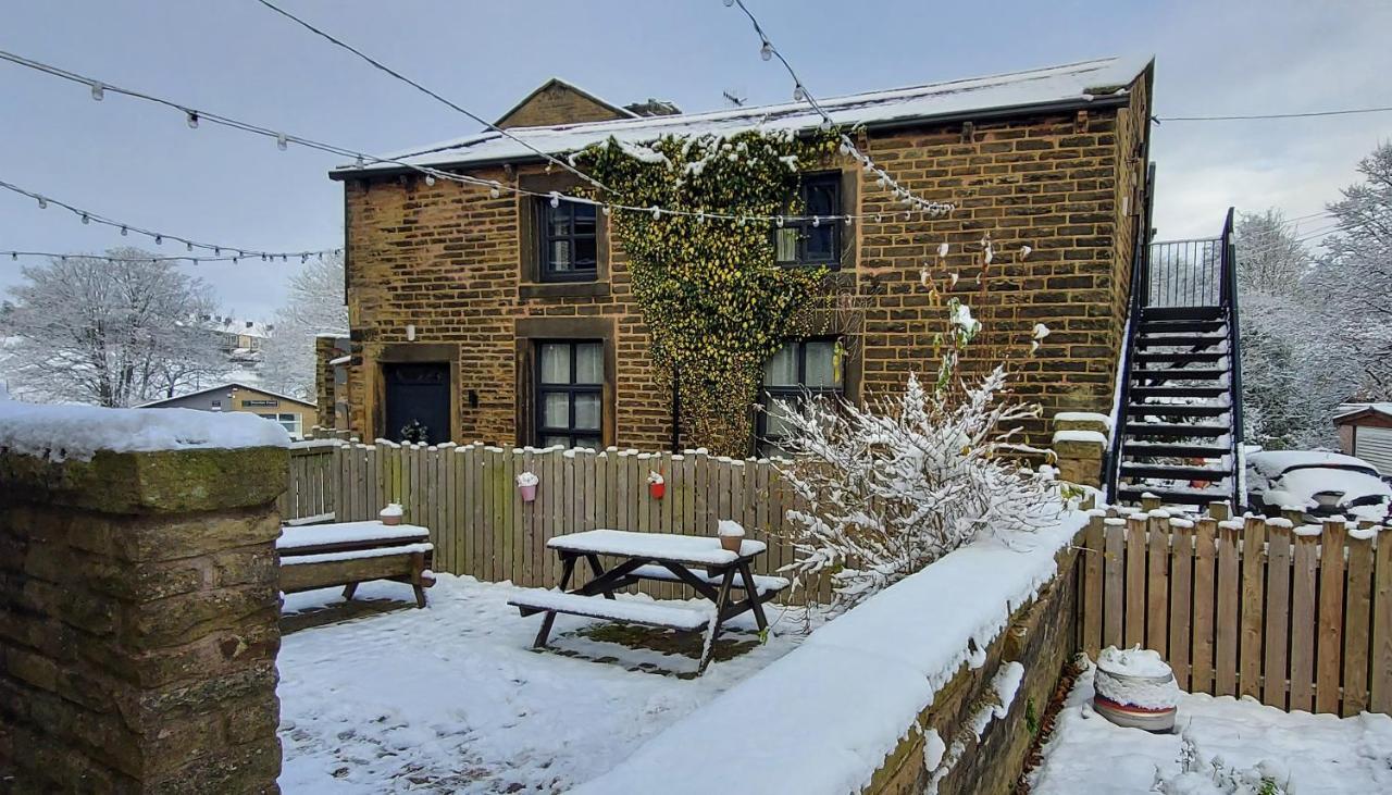 Winewall Trawden Arms Community Owned Pub酒店 外观 照片