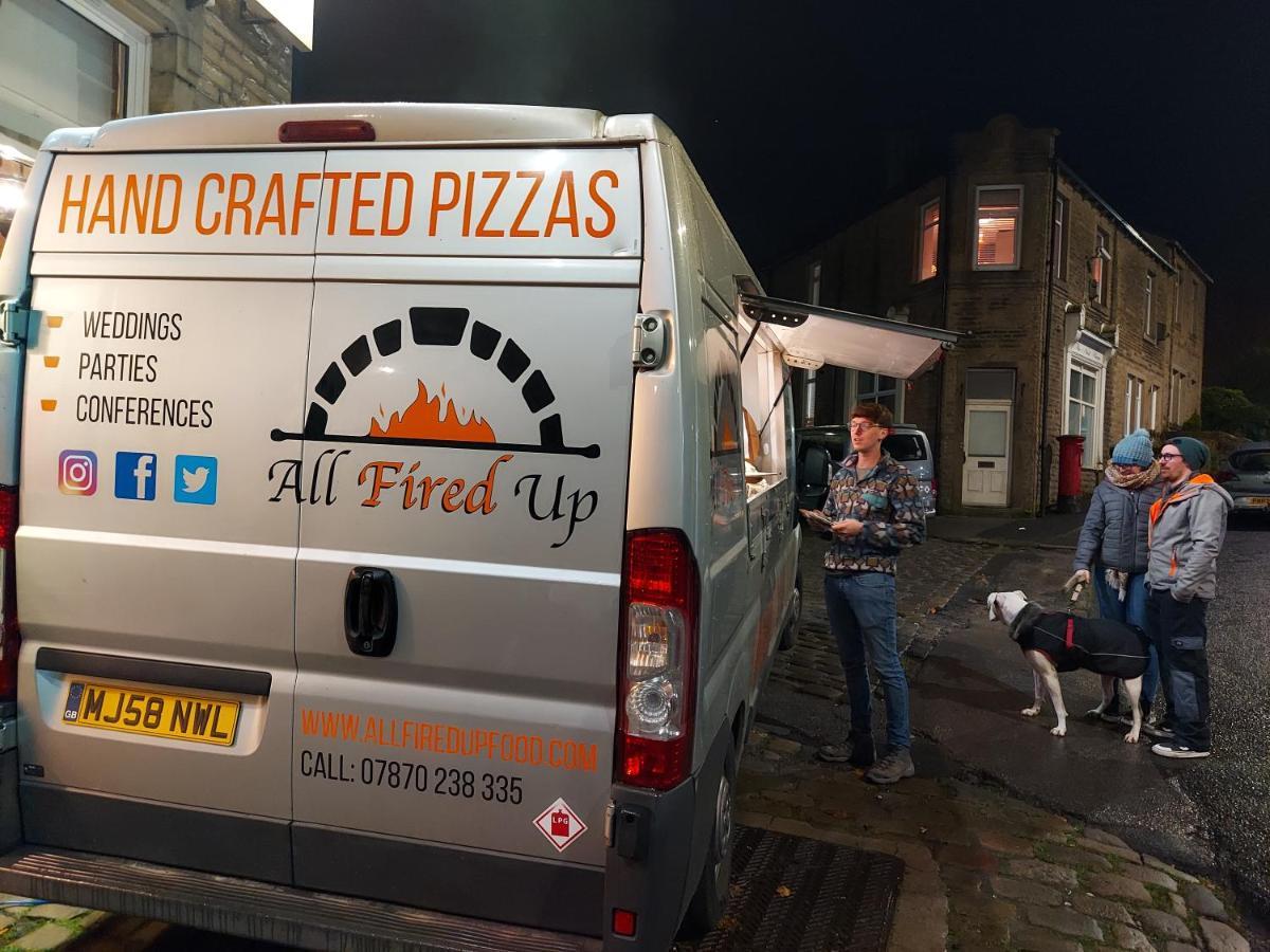 Winewall Trawden Arms Community Owned Pub酒店 外观 照片