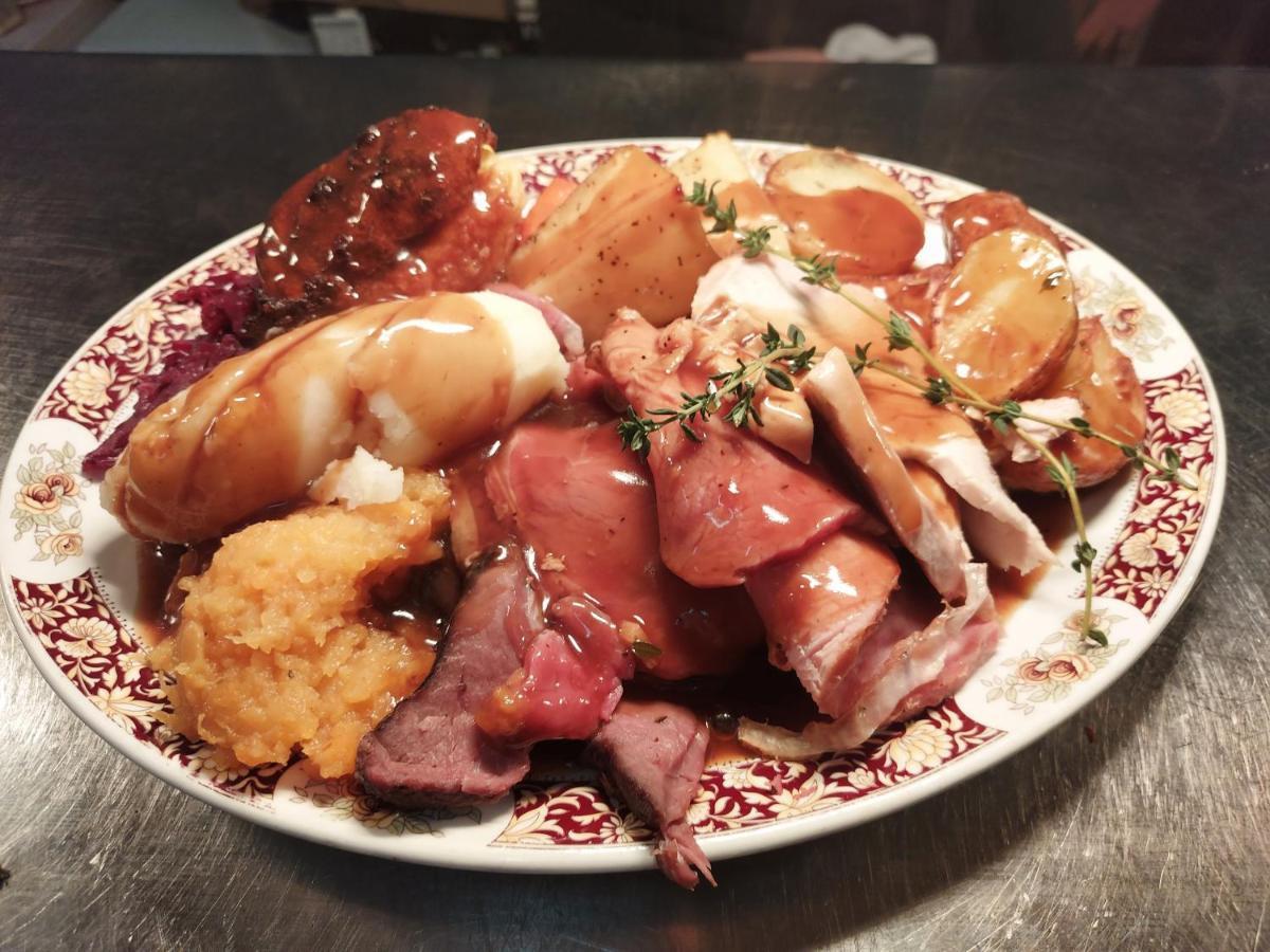 Winewall Trawden Arms Community Owned Pub酒店 外观 照片